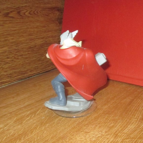 Thor from Disney Infinity Figures Series 2.0 - Picture 3 of 3